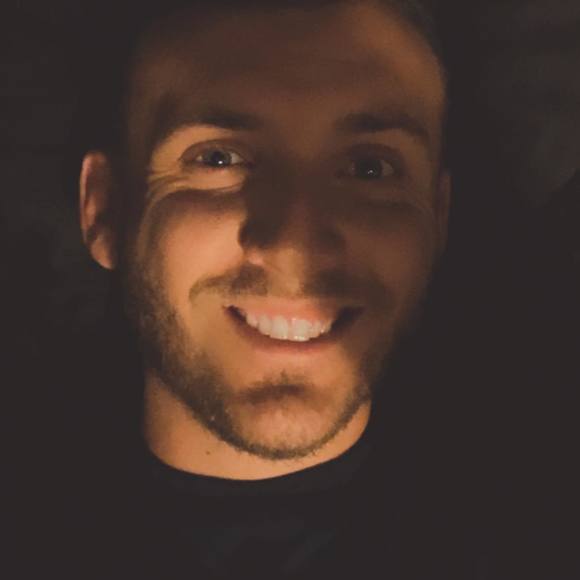 Profile Picture of Collin Robertson (@robertsoncollin) on Poshmark