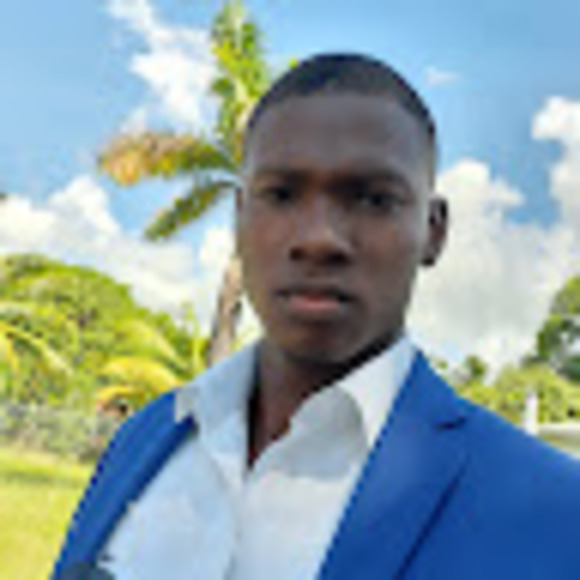 Profile Picture of Deneil Thomas (@deneilthomas1) on Poshmark