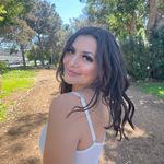 Profile Picture of Zeta ♥ (@zeta_shariah) on Instagram