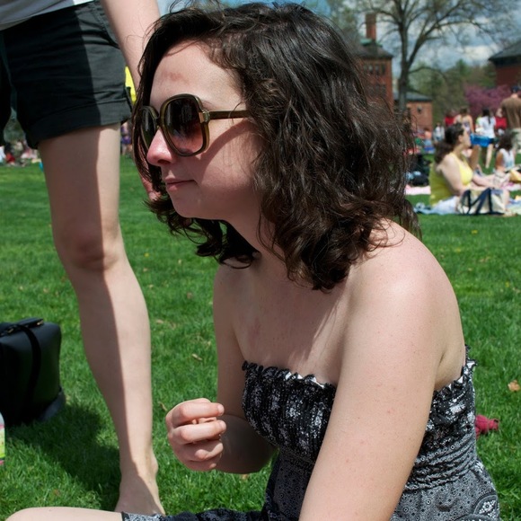 Profile Picture of Madeline Devillers (@mdevillers) on Poshmark