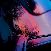 Profile Picture of Amy Higgins (@YourWallFlower92) on Youtube