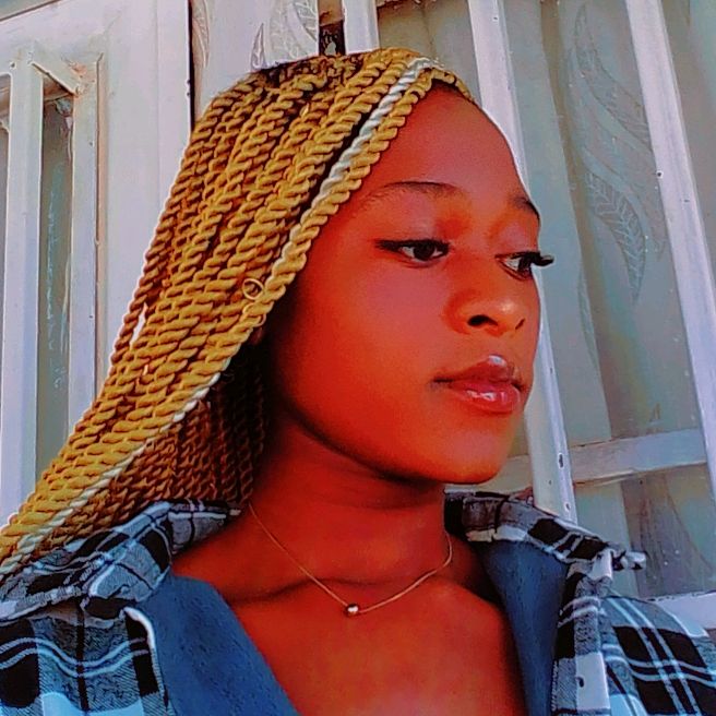 Profile Picture of Rachel (@rachellise) on Tiktok