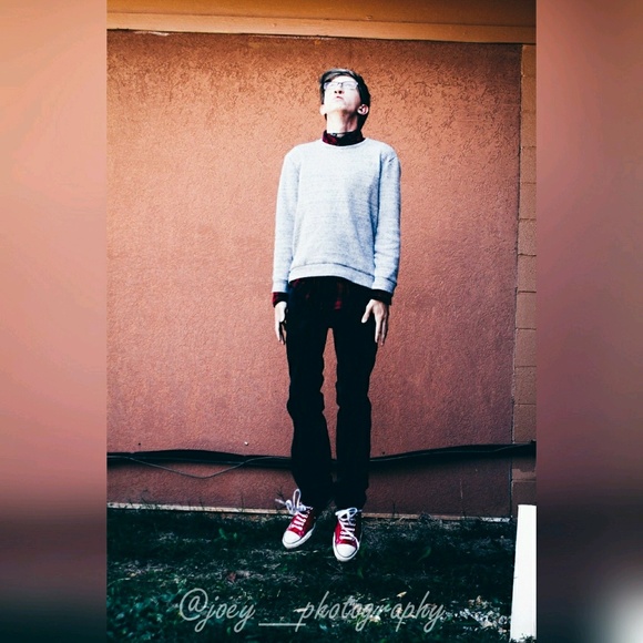 Profile Picture of Joey Coble (@joey__photograp) on Poshmark