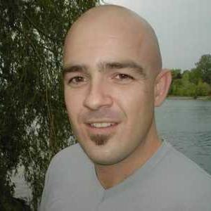 Profile Picture of Carlos Pinho (@OnePositiveGuy) on Twitter
