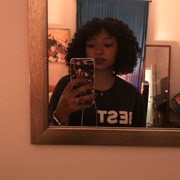 Profile Picture of Dee Mitchell (@yourbestdee) on Poshmark