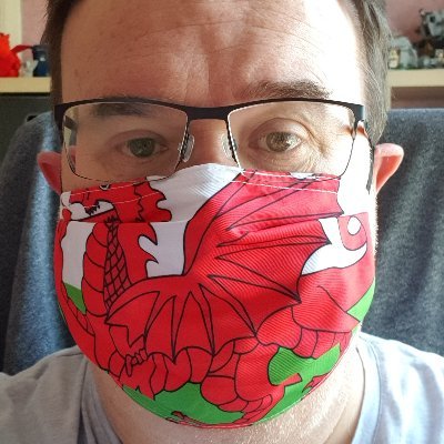 Profile Picture of Richard Griffiths (@DecTenToo) on Twitter