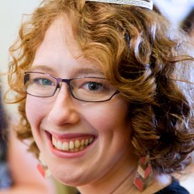 Profile Picture of Aimee Smith (@wordsmithandart) on Pinterest