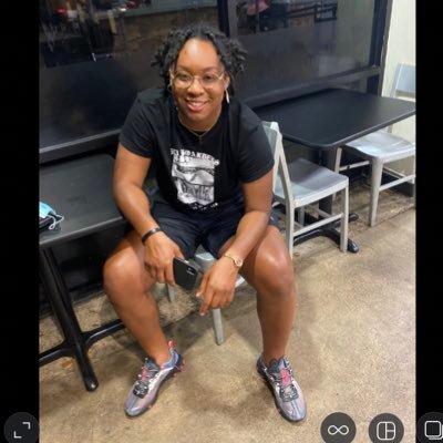 Profile Picture of Dess (@DessMcGinnis) on Twitter
