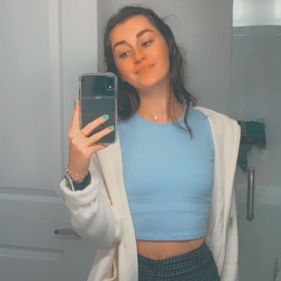 Profile Picture of Hailey Hodgson (@haileyhodgson_) on Twitter