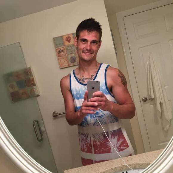 Profile Picture of Nicholas Renzi (@renzinick) on Poshmark