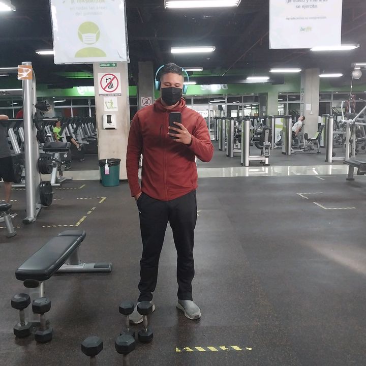 Profile Picture of Glen Alessandro (@glenalessandro) on Tiktok