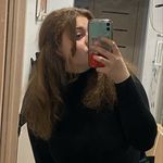 Profile Picture of ` | 𝐬𝐨𝐥𝐚𝐫 𝐫𝐚𝐲 (@x_solarr) on Instagram