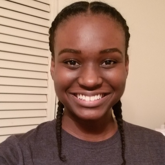 Profile Picture of Patrieca King (@kay_me) on Poshmark