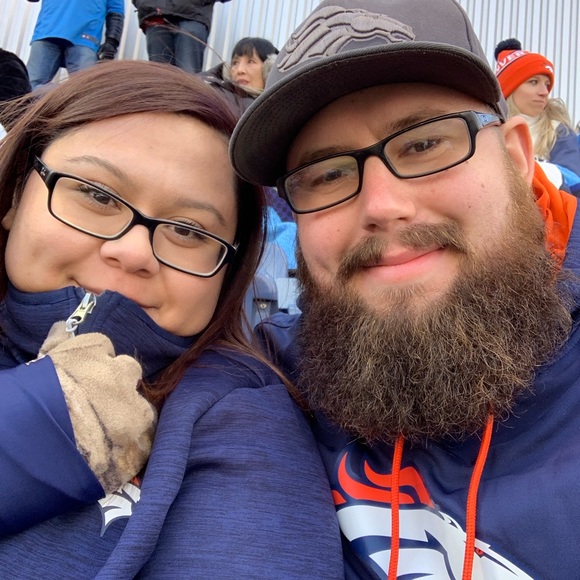 Profile Picture of Robert Shaw (@robbyrob94) on Poshmark