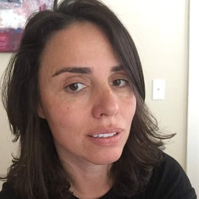 Profile Picture of Melissa Williams (@cryptolachat) on Twitter