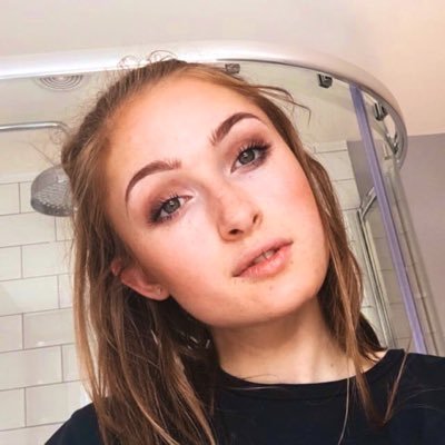 Profile Picture of Meg Bates (@megssbatess) on Twitter