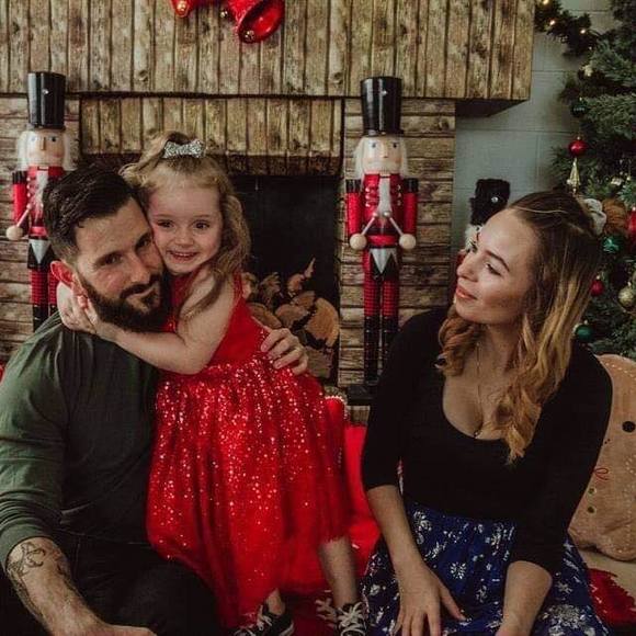 Profile Picture of Samantha Mcculloch (@samanthamccu838) on Poshmark