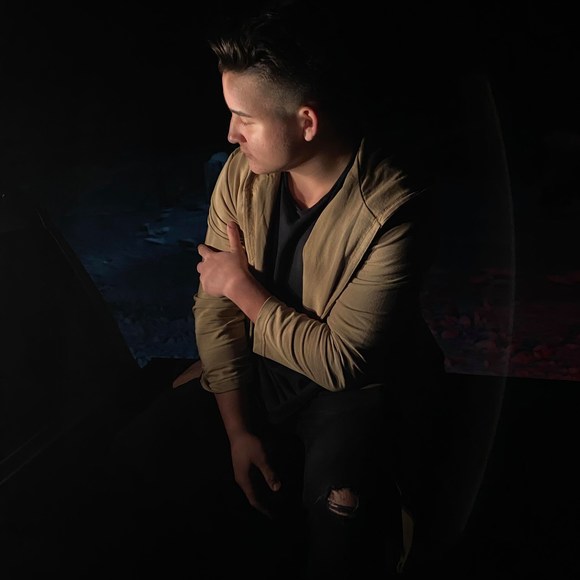 Profile Picture of Ruvim Vasilchuk (@mymomisawsome12) on Poshmark