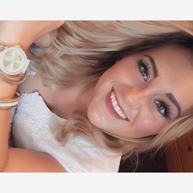 Profile Picture of Briell Bartell (@briiiellb) on Pinterest