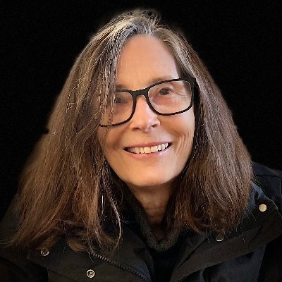 Profile Picture of Margaret Sachs  🇺🇦 (@MargaretSachs) on Twitter