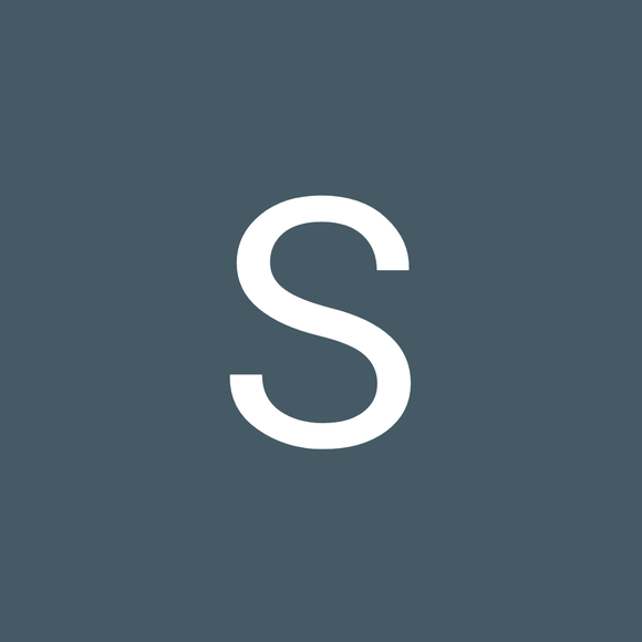 Profile Picture of Shikenna Derbigny (@shikennad) on Poshmark
