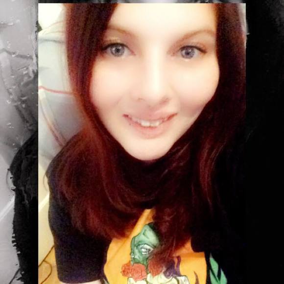 Profile Picture of Cassandra Duran (@cduarn) on Poshmark