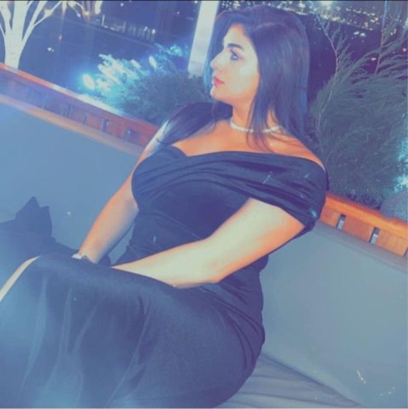 Profile Picture of Nour Al (@albawanehnour) on Poshmark