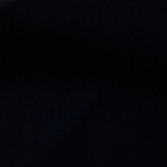 Profile Picture of Tamkn Machart (@taminmachart) on Poshmark