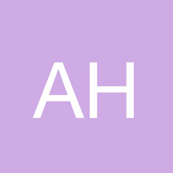 Profile Picture of Andrew Hoysock (@hoysockaj) on Poshmark