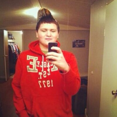 Profile Picture of John Demko (@l9e9r2x) on Twitter