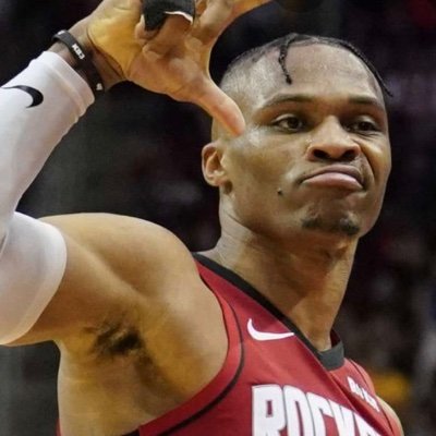 Profile Picture of Russell Breastmilk (@PaulGeo15929450) on Twitter