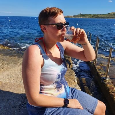 Profile Picture of Maria Perrin (@MariaPerrin17) on Twitter