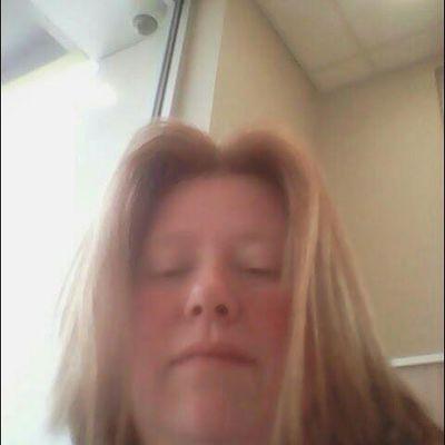 Profile Picture of Carol Bateman (@CarolBateman6) on Twitter