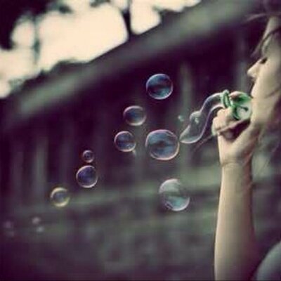 Profile Picture of Holly (@HollyKeith5375) on Twitter