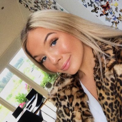 Profile Picture of Jennifer (@Jennife28981711) on Twitter