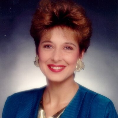 Profile Picture of Beverly Gallow (@BeverlyGallow) on Twitter