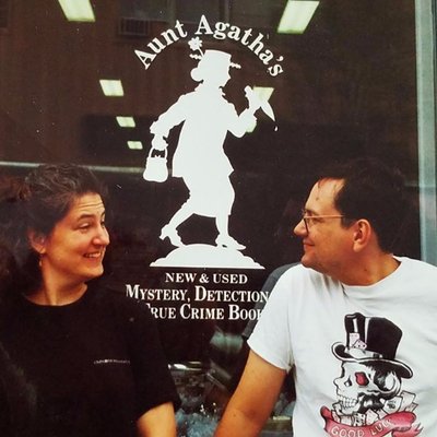 Profile Picture of Aunt Agatha's (@AgnewRobin) on Twitter