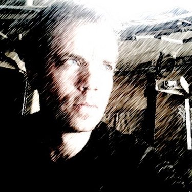 Profile Picture of Jonathan Williamson (@Skinnion) on Twitter