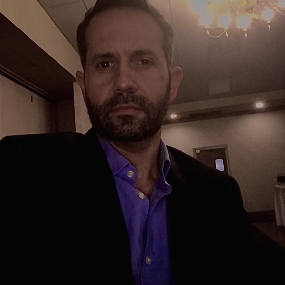 Profile Picture of Carmelo Mondello (@carmelomonde378) on Poshmark