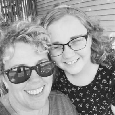 Profile Picture of Lisa (@Lisa11lower) on Twitter