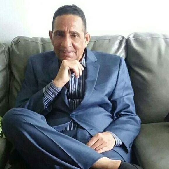 Barry Ricketts - Poshmark Profile Picture of Barry Ricketts (@bricketts3005) on Poshmark