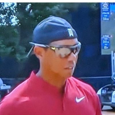 Profile Picture of Jordan Barry (@JB_GoLeafsGo) on Twitter