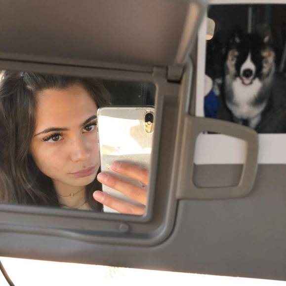 Profile Picture of Julia Mcclung (@julia_mcclung) on Poshmark