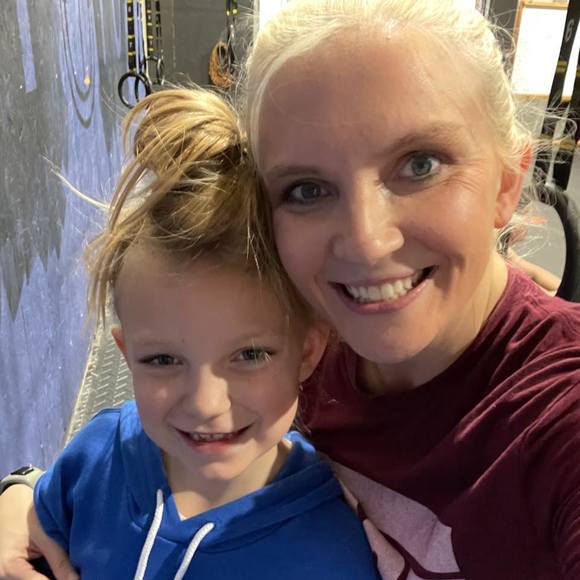 Ashleigh Syverson - Poshmark Profile Picture of Ashleigh Syverson (@asyverson1989) on Poshmark