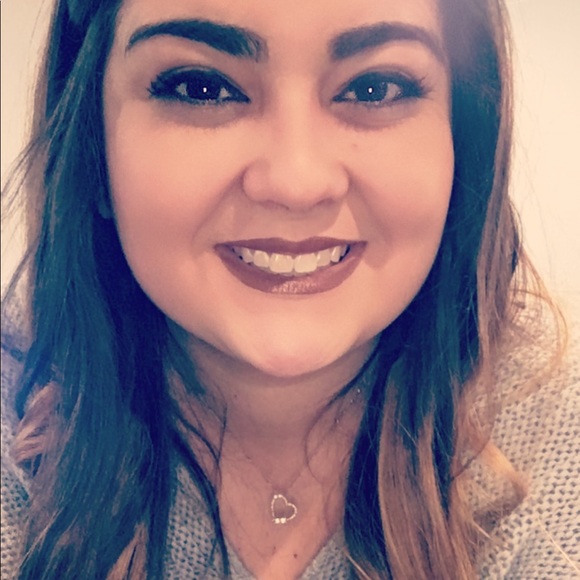 Profile Picture of Sherene Zarrabi (@sherenezarrabi) on Poshmark