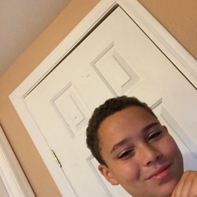 Profile Picture of Andy Hunte (@andy_hunte) on Twitter