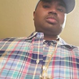 Profile Picture of Kenny B (@KenBurleson2) on Twitter