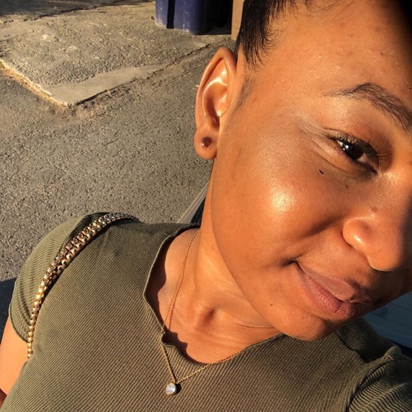 Profile Picture of Christine Fleurant (@christine_0113) on Poshmark
