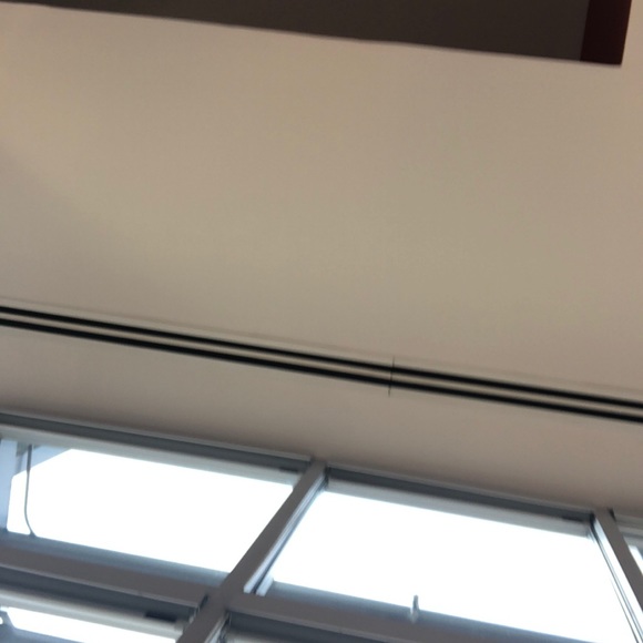 Profile Picture of Jillian Goodman (@jilliangdmn) on Poshmark