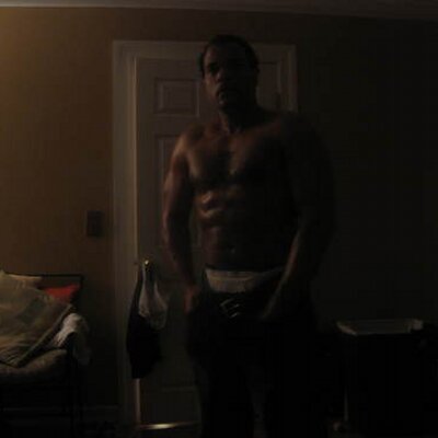 Profile Picture of Alexander Weaver (@profoundmoves) on Twitter
